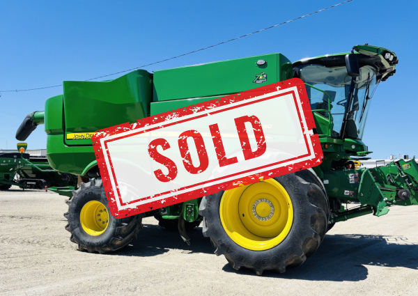 2022 John Deere S780