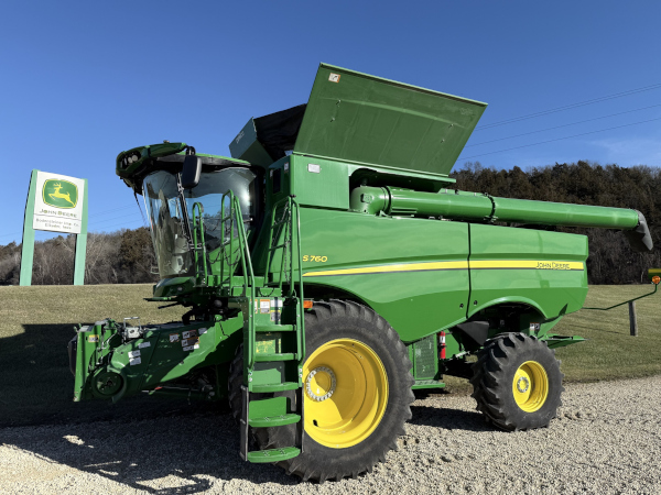 2021 John Deere S760