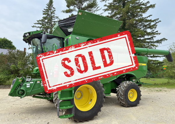 2022 John Deere S780