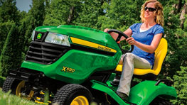 Lawn Care in Northwest, IA